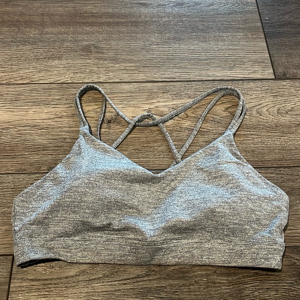 OLD NAVY Light Support Strappy Sports Bra size Large